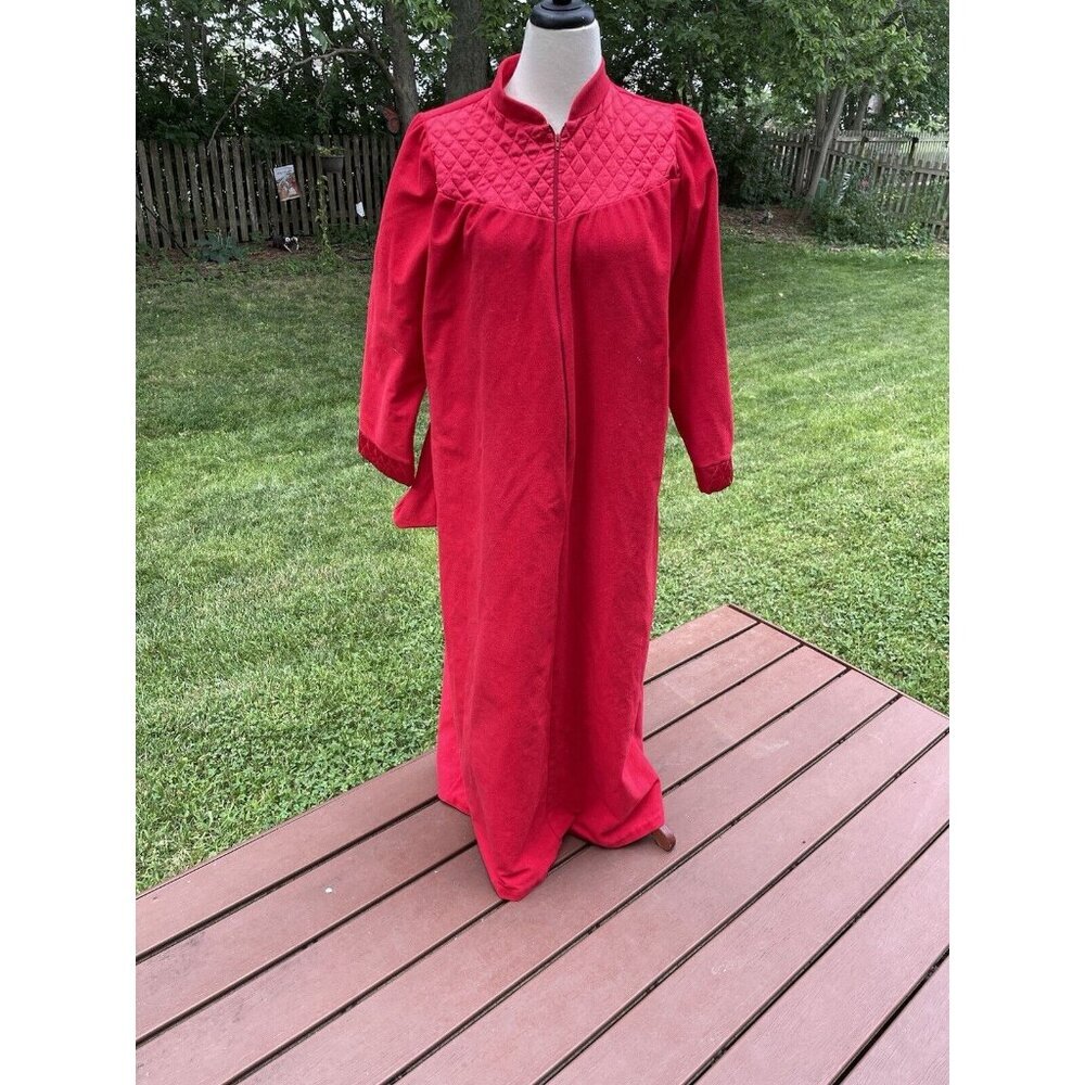 Red Quilted Long Zip-Up Robe Heather Collection Made In USA Large